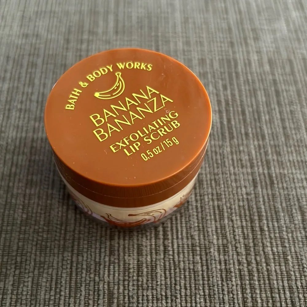 Bath & Body Works Banana Nanaza Exfoliating Lip Scrub NEW 0.5oz/15g